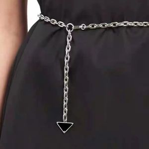Courrure de chaîne pour femmes Designer Luxury ceintures Triangle Liens