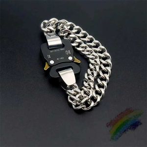 Chaîne double chaîne 1017 Bracelets alyx 9sm hommes femmes boucle 1 1 meilleur bracelet métallique de bracelet t240429