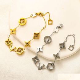 Cadena de moda pulseras clásicas mujeres brazalete 7 unids accesorios oro sier acero inoxidable 4 / hoja trébol amantes de la flor regalo pulsera dhnpy