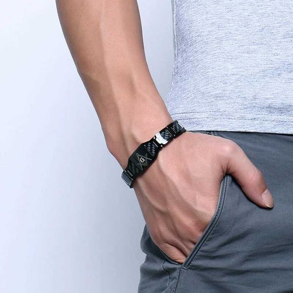 Chaîne Franc-maçonnerie Noir Bracelet Magnétique Bracelet En Acier Inoxydable Pour Homme Bracelet D'identification En Fiber De Carbone Magnétique Santé Énergie Bracelet Q240401