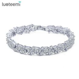 Chaîne LUOTEEMI 2021 Nouvelle dentelle de luxe Beau design Style européen et américain Bracelet en zircon cubique étincelant en forme de poire Q240401