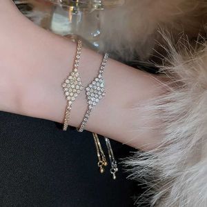 Chaîne luxueuse pleine de bracelets carrés en strass pour femmes Géométrie de haute qualité Bracelet Bracelet Fashion Wedding Jewelry Gift