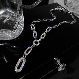 Chaîne Collier diamant étincelant Chaîne personnalisée Chaîne Long Style Nouveau Internet célèbre Spring / Summer haut de gamme Candarbone Niche Femmes