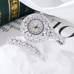 Ketting tirim luxe armband horloge voor vrouwen aaa kubus zirkoon kristal bruiloft bruids feest manchet armbanden kijkt sieraden vrouwelijk cadeau 230506