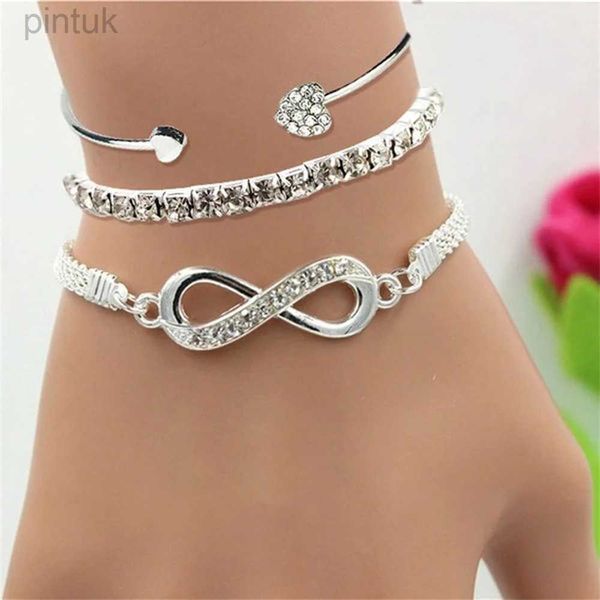 Chaîne Vintage Set Silver Color Crystal Rinaste Bracelets cardiaques pour les femmes Fashion Géométrique Réglable à infinité Bijoux bracelet D240419