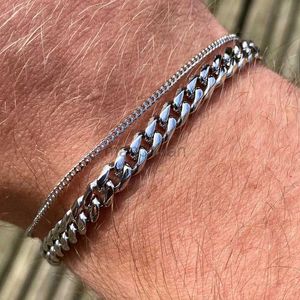 Chaîne Vnox Mens Simple Bracelet de chaîne cubaine en acier inoxydable 3-11 mm Convient pour les cadeaux de bijoux de poignet neutre pour femmes 240325