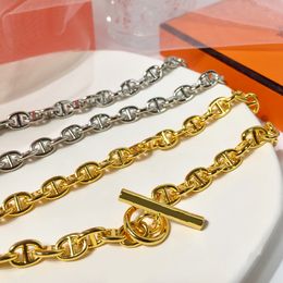 Collier Chaine d'Ancre pour femme créateur plaqué or 18 carats T0P matériaux avancés style classique cadeau d'anniversaire de luxe 031