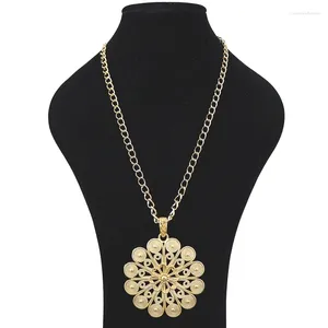 Chaînes 1 x couleur or mat Boho grand abstrait rond spirale fleur pendentif colliers bijoux en métal sur longue chaîne à maillons Lagenlook 34