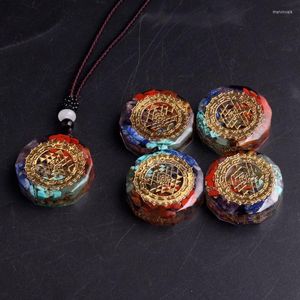 Chaînes 12pcs pour gros chakra pierre naturelle collier pendentifs cristal lapis lazuli guérison orgone énergie femmes pendule amulette