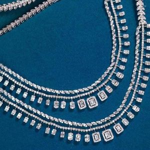 Chaînes Or 18K 10Ct Diamant Naturel Clavicule Collier Super Luxueux Fête Fine Jewelry Filles Cadeaux D'anniversaire Poids Total Environ 34g