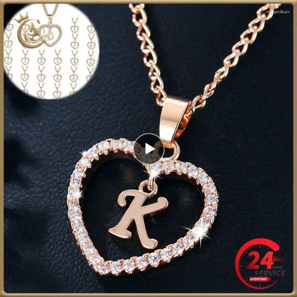 Chaines 1pcs Lettres anglaises Collier pendent mode A - Z Cœur initial cadeau Sparkling Crystal Name bijoux