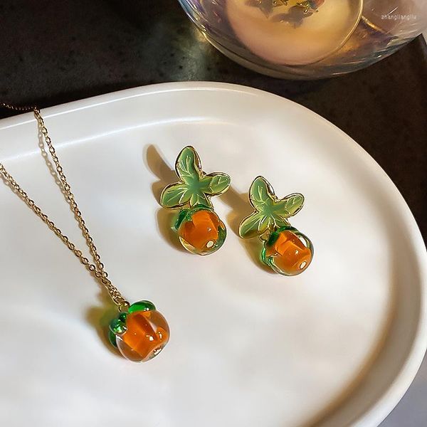 Chaînes 1set Français Mignon Verre Persimmon Boucles D'oreilles Collier Simple Tempérament Personnalité Pendentif Clavicule Chaîne Pour Femmes Mode