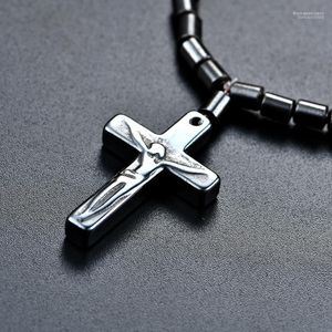 Chaînes 2022 Hommes Noir 43cm Collier Croix Crucifix Jésus Pendentif Mode Punk Artificielle Hématite Perle Collier1