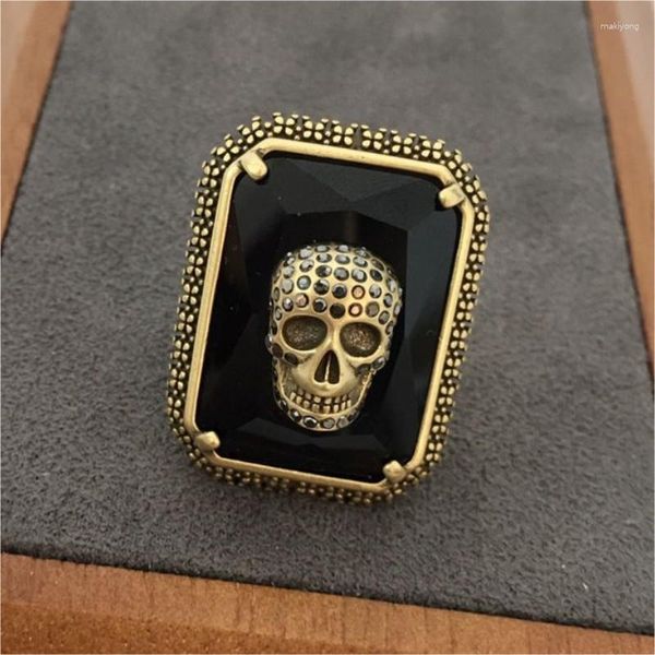 Cadenas 2023 Europa Tendencia Negro Piedra preciosa Collar exagerado Anillo Hombres Mujeres Joyería de Halloween Vintage Diseñador Marca Goth Boho