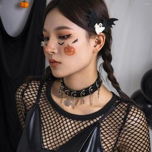 Chaînes 2023 Exagéré Harajuku Vent Crâne Pâques Collier Femme Noir Chocker Halloween Toile D'araignée