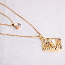 Chaînes 2023 mode bijoux carré géométrique perle brillant collier ensemble deux pièces élégant rond pendentif cadeau pour les femmes