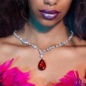 Chaînes 2023 mode brillant strass Transparent rouge gouttelette cristal collier femmes déclaration mariage bijoux pendentif