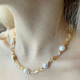 Chaînes 2023 Collier de perles en mosaïque de pierre naturelle irrégulière de conception haut de gamme Tempérament simple Luxe.
