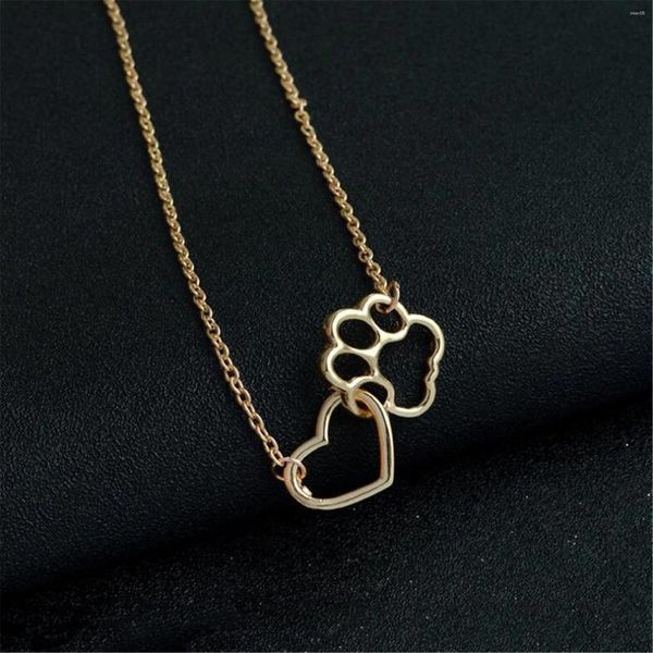 Chaînes 2023 Lié coeur et creux chien griffe pendentif colliers personnalisé métal animal de compagnie bijoux cadeau pour les propriétaires