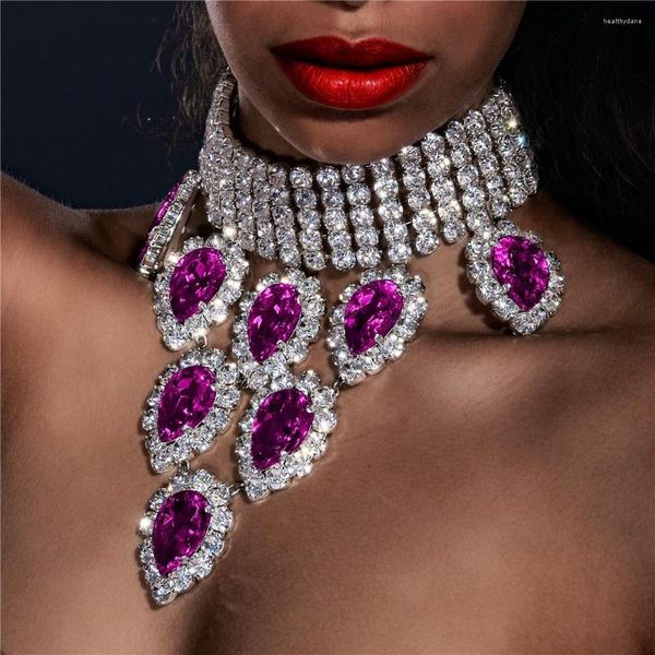 Chaînes 2023 luxe violet grand cristal pendentif collier dames Sexy mode Super Flash clavicule chaîne bijoux accessoires