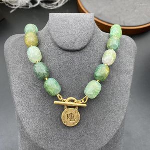 Chaînes 2023 Moyen Antique Vintage Crack Dégradé Vert Doux Mode Collier De Perles De Verre Salé