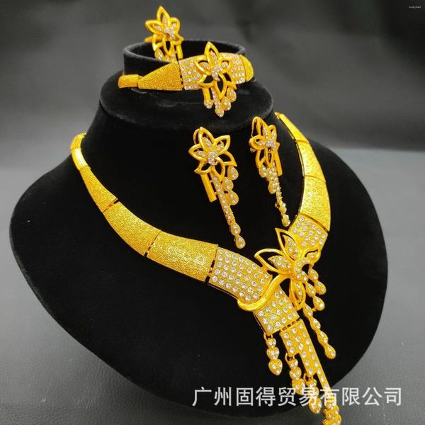 Cadenas 2023 Set 24k Dubai Joyas Dubai Pulsera de collar de mujeres del Medio Oriente