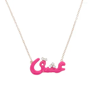 Chaînes 2024 Bijoux de mode d'été Mots arabes Lettre d'amour Pendentif Coloré Rose Bleu Néon Émail Alphabet Colliers Vente