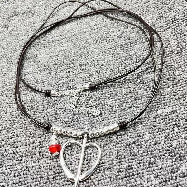 Chaînes 2024 Unode50 Mode Electroplaqué 925 Silver Love Cross Chain Collier de perles Bijoux de vacances Cadeau