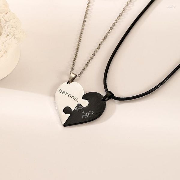 Chaînes 2 pièces romantique coeur Puzzle Couple colliers pour femmes hommes mode noir blanc couture pendentif bijoux de mariage cadeaux