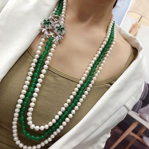 Chaînes 3rangs Perle D'eau Douce Blanche Près Ronde 7-8mm Vert Jade Collier 80cm