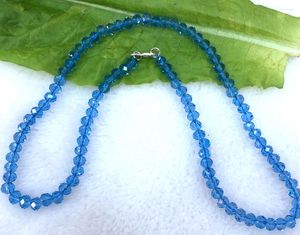 Chaînes 4x6mm Boulier Facetté Perles Cristal Bleu Mer Collier 18''