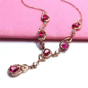 Chaînes 585 Plaqué Or Violet 14K Rose Incrusté Goutte D'eau Rubis Pendentif En Chaîne Collier De Luxe De Mariage De Mode Dîner Bijoux Cadeau