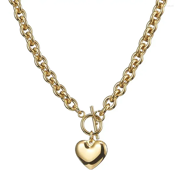 Chaînes 8 mm de large Collier de pendentif coeur classique pour femmes Couleur en or en acier inoxydable