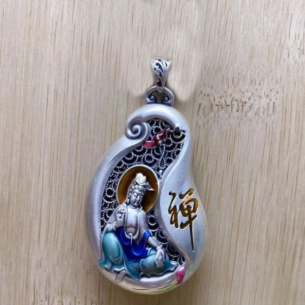 Chaînes 925 Silver National Style Hollow Out Bodhisattva Pendentif Coloré Émail Guanyin Zen Collier Solide Pour Hommes Banquet Bijoux