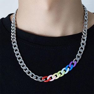 Kettingen Een trendy en opvallend hiphopstatement: Glanzende Cubaanse ketting in Europese Amerikaanse stijl Kleurrijke schakels Gepersonaliseerde opvallende ketting