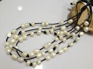Chaînes Baroque Perle D'eau Douce Collier Multicouche Cuir Noir Pour Femme Décontracté Blanc Gris Multicolore Vraies Perles