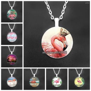 Cadenas hermosas colgantes de flamenco rosa collares lindos animales de anime 25 mm cabujón de cristal mujer niña joyería fiesta regalo de cumpleaños