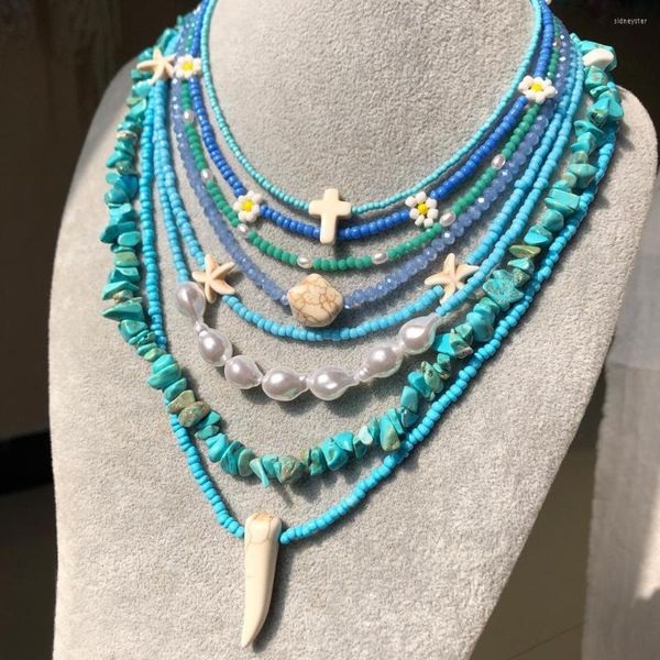 Chaînes bohème à la main collier de perles de riz femme bleu Turquoise Imitation perle fleur empilée chaîne de clavicule N1385