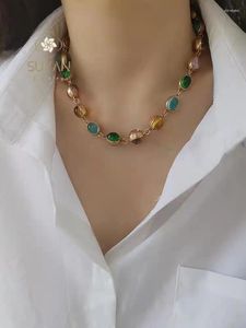 Kettingen Britse Niche Lichte Luxe Retro Do Oude Kleurrijke Glazen Ketting Temperament Met Mat Vergulde Snoepkleurige Sleutelbeenketting