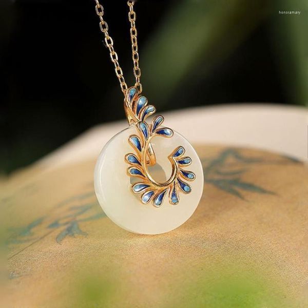 Chaînes Design classique naturel un collier exquis rond de Jade pour les femmes Style courtois pendentif de mode fiançailles bijoux en argent