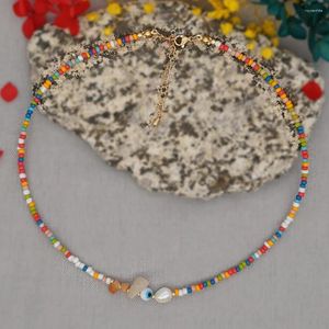 Cadenas Collar de perlas naturales de agua dulce transfronterizas para mujeres Colgante de piedra de ágata de cuentas checas hecho a mano