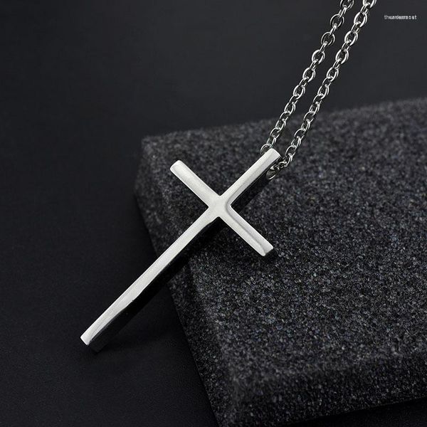 Chaînes Croix Collier Pour Hommes Femmes Rue Personnalité Pendentif Mode Tendance Bijoux En Gros Pas Fade Titane Acier Fine