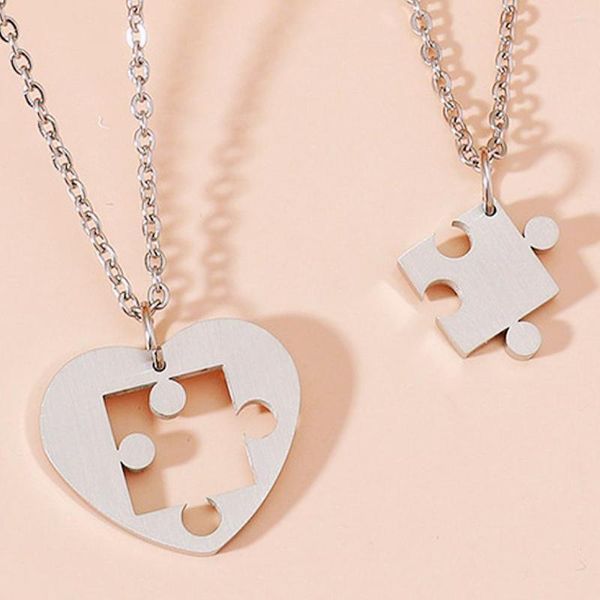 Chaînes Conception Amour Puzzle Couple Collier Hip Hop Punk Forme De Coeur Couture Pour Les Femmes Amitié Bijoux 2 PCS / Ensemble