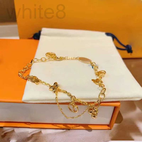 Chaînes Designer Collier de créateurs Bijoux Mode Chaîne en or Logo Élément Colliers Bracelets pour femme Lady Party Mariage Engagement Lovers Cadeau Bijoux