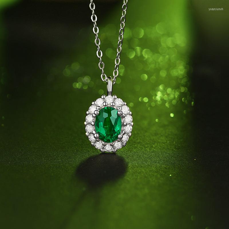 Chains Emerald Pendant Women's Necklace 2023 Trend 925 Silver Circular Reverie With Chain Grandmother Neck Setup Gamer Accessories Gift