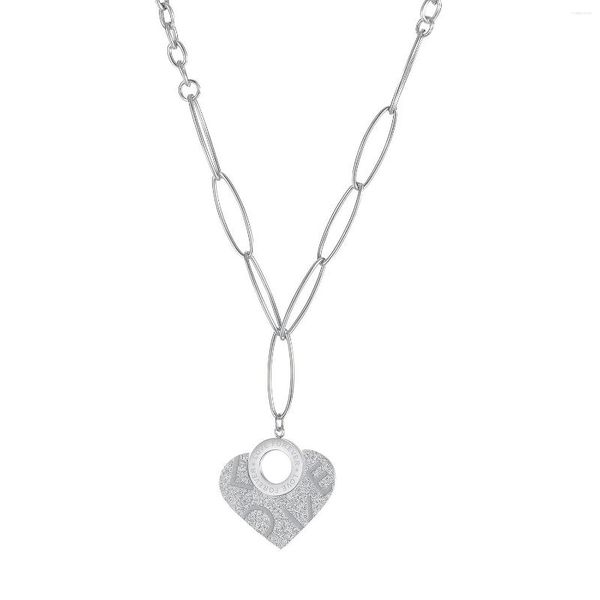 Chaînes européennes 316L chaîne en acier inoxydable collier creux coeur trombone pour cadeau de fête d'anniversaire pour femmes bijoux de mode