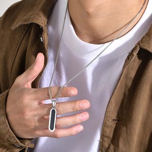 Chaînes Collier long en acier au titane géométrique personnalisé minimaliste européen et américain avec coût