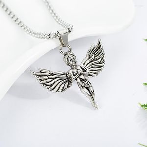 Chaînes personnalité européenne et américaine hip-hop prière petit ange collier hommes pendentif rue Hipsters femme en gros