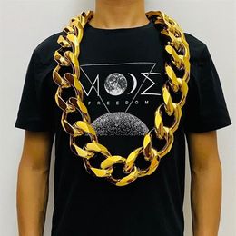 Chaînes Faux Big Gold Chain Hommes Dominateur Hip-Hop Gothique Cadeau De Noël En Plastique Performance Props Local Nouveau Riche Jewelry248y