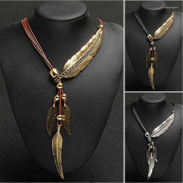 Chaînes Mode Or Couleur Boho Style Corde Chaîne Feuille Plume Motif Pendentif Dames Haute Joaillerie Ras Du Cou Personnalité Collier